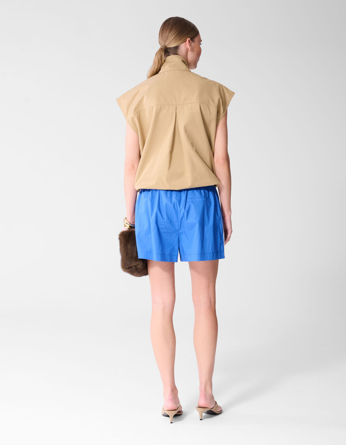 Eyelet Sleeveless Jack Camel