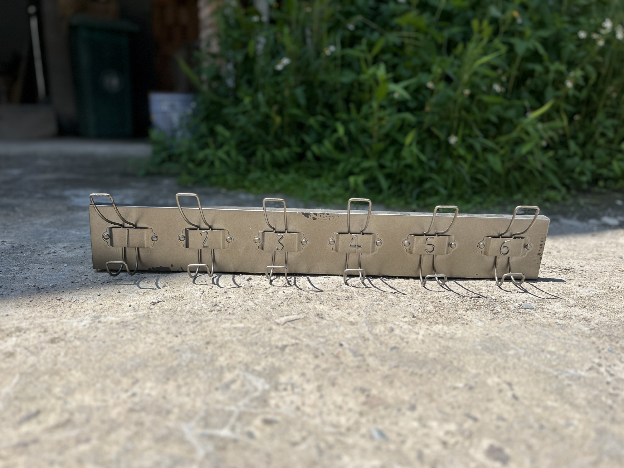 6er Wandhaken, aus Metall, B 70 cm, H 15 cm, L 8 cm von fischer's lagerhaus