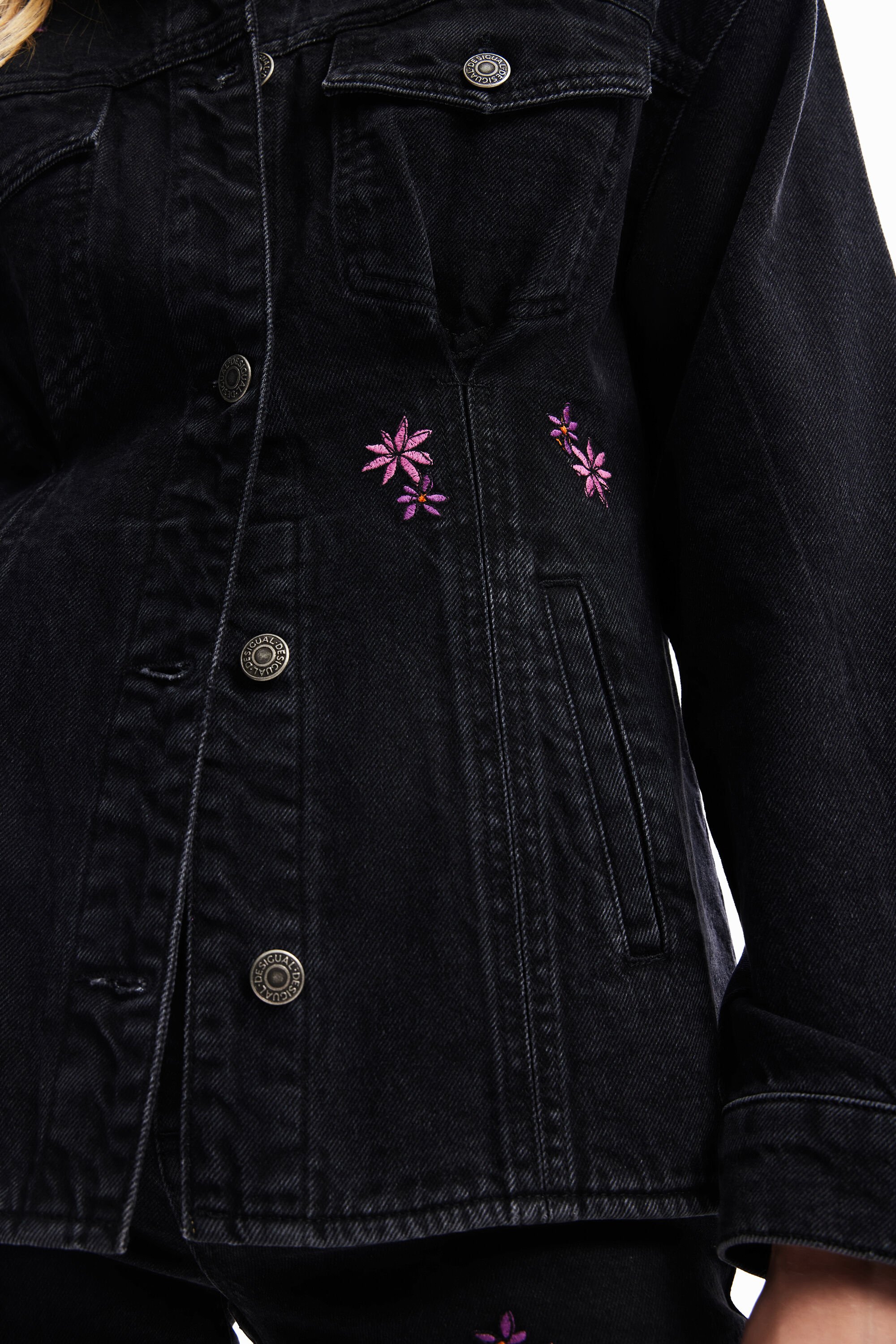 Veste trucker jean fleurs