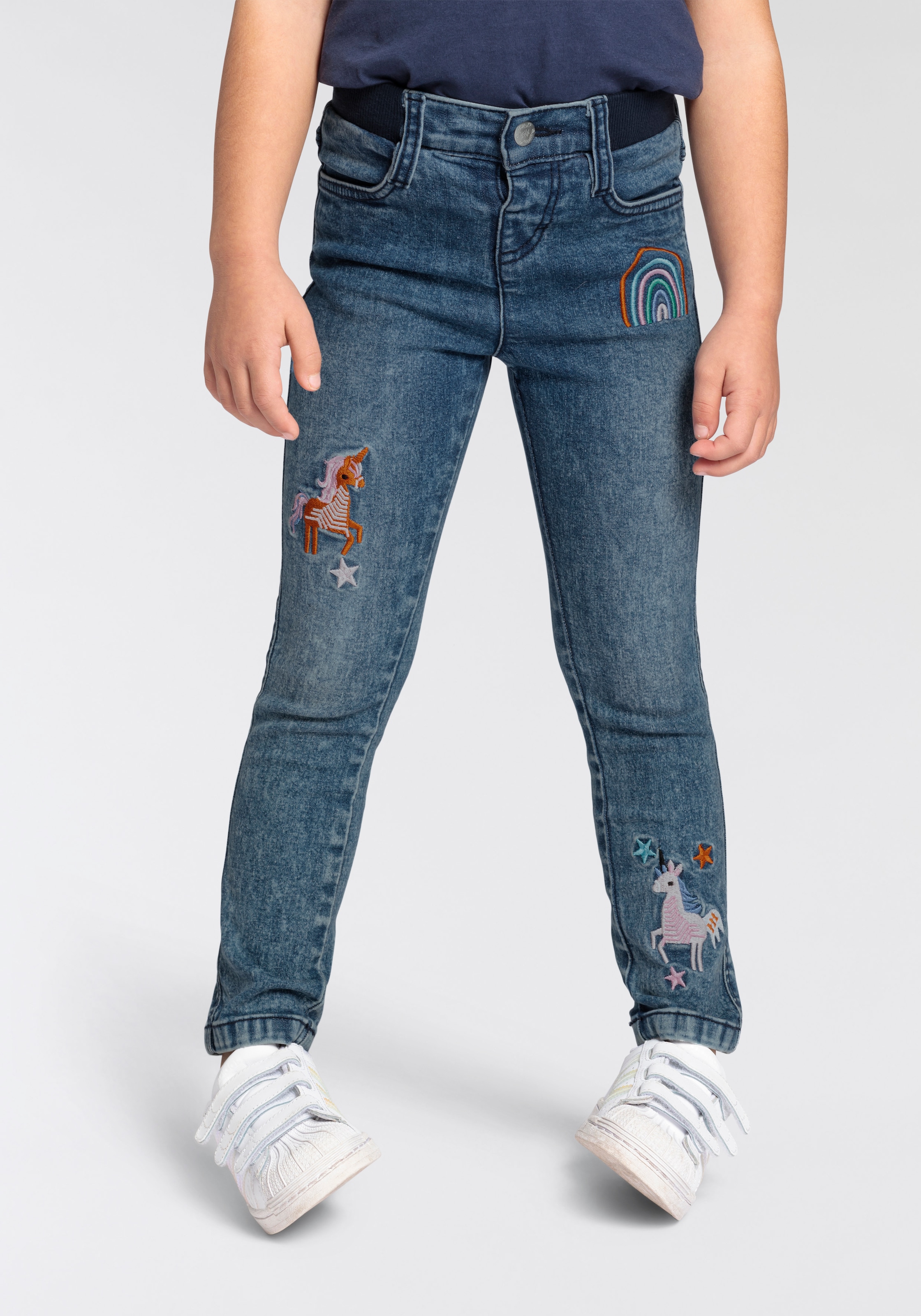 KIDSWORLD Stretch-Jeans », Basic Jeans mit toller Stickerei«, schmale Beinform,  mit verstellbarem Gummizug am Bund,  lang