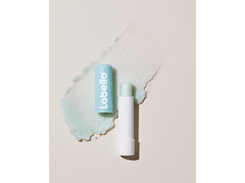 LABELLO Caring Lip Scrub Aloe Vera 4.8 g Lippenpomade mit Scrub-Partikeln für sanft weiche Lippen