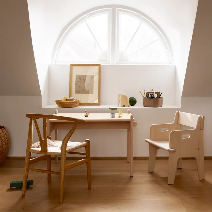 Carl Hansen - Kinderstuhl CH24 Wishbone, Eiche geölt / Naturgeflecht (Limited Edition)