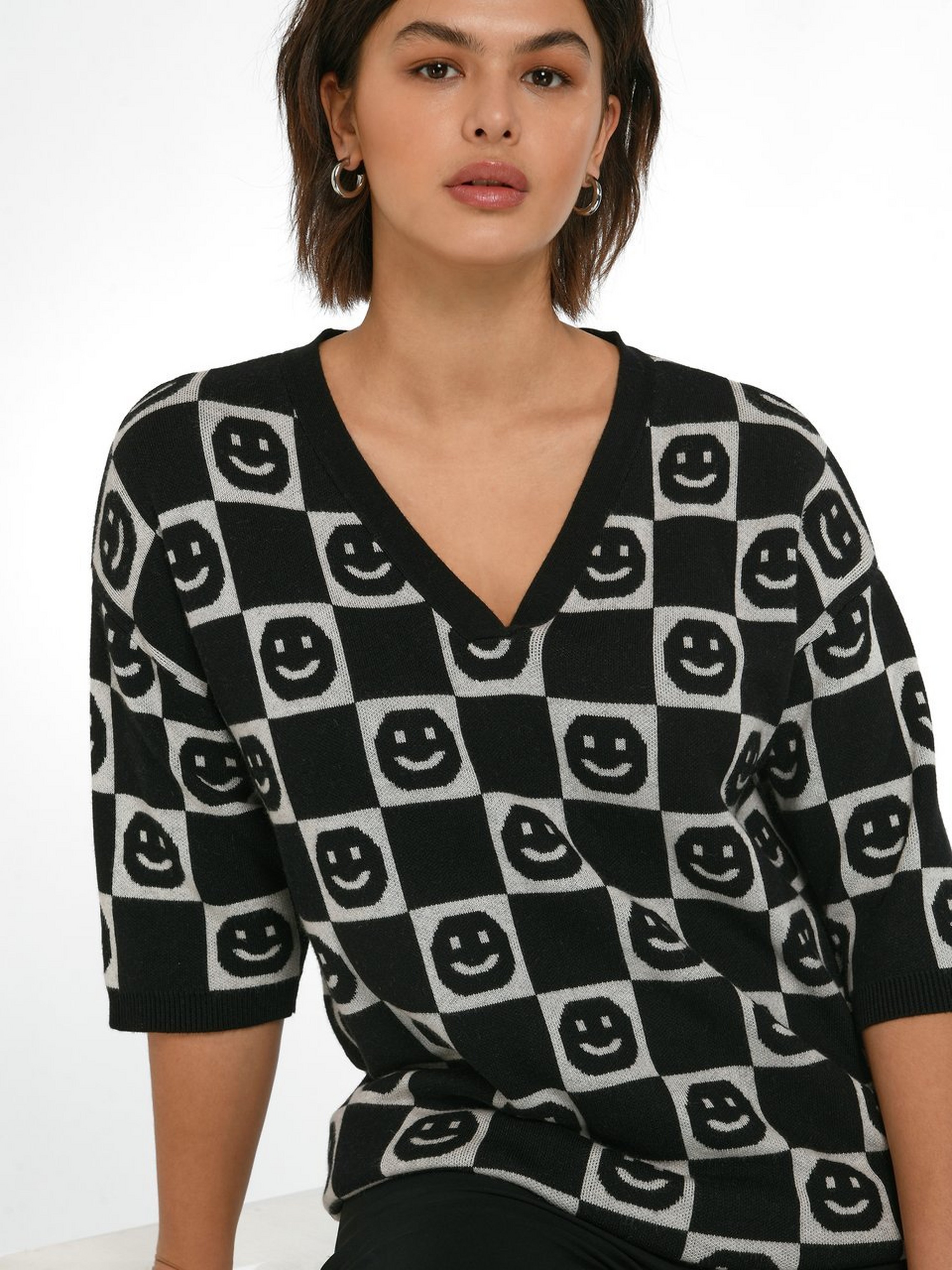 V-Pullover mit langem 1/2-Arm