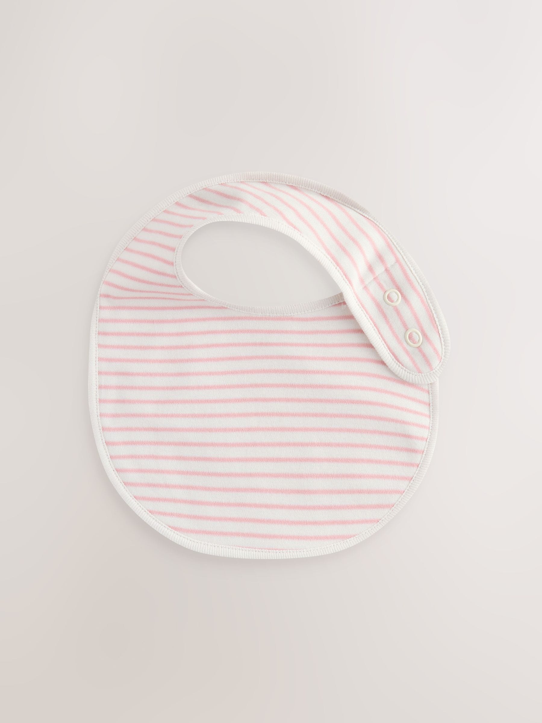 Roze met hartjesprint - Verpakking met 5 babyslabbetjes