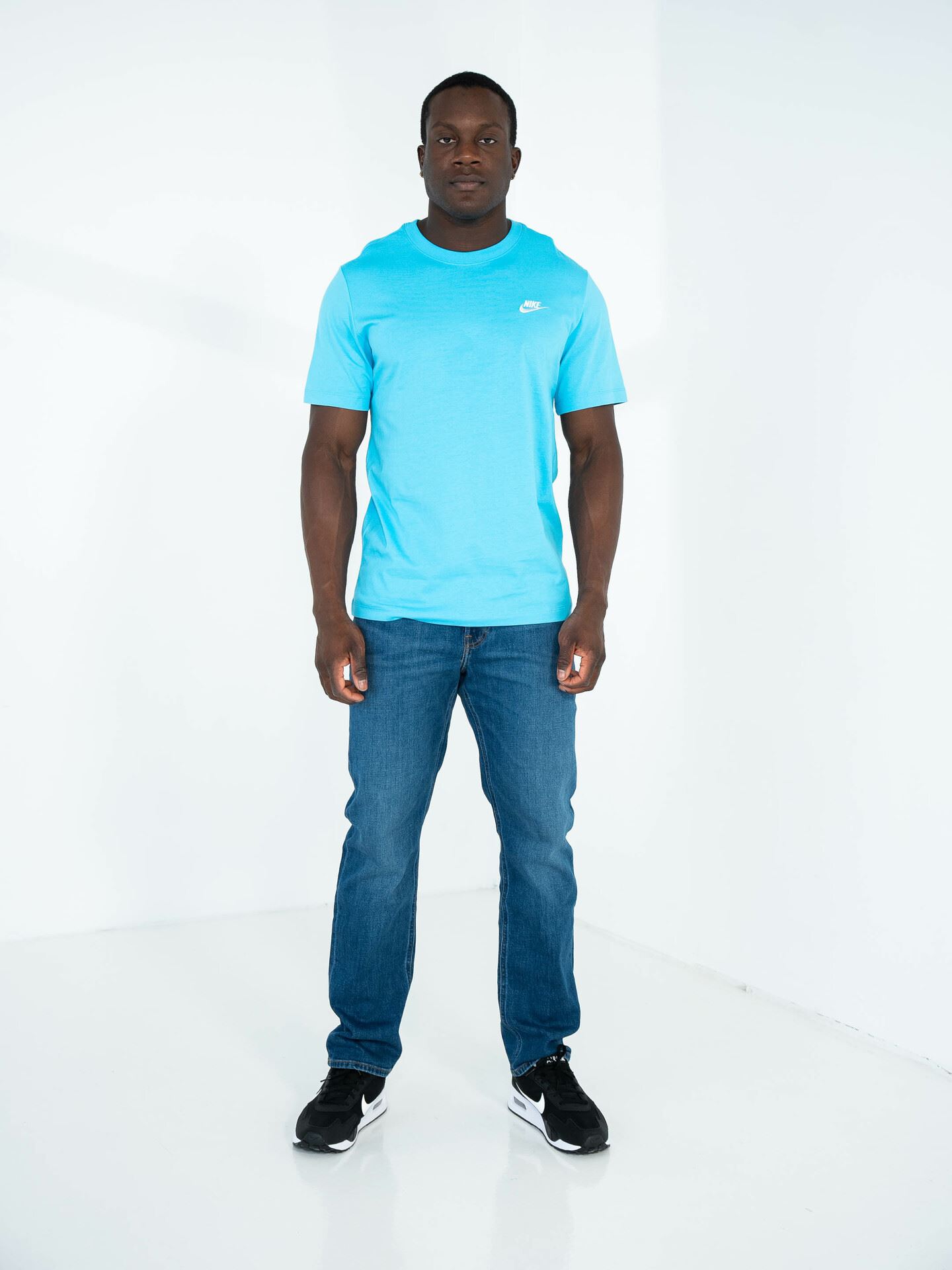 Club Tee