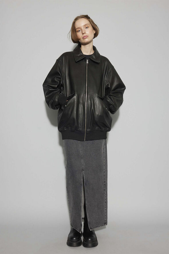 Oval Square OSProven bomber Black