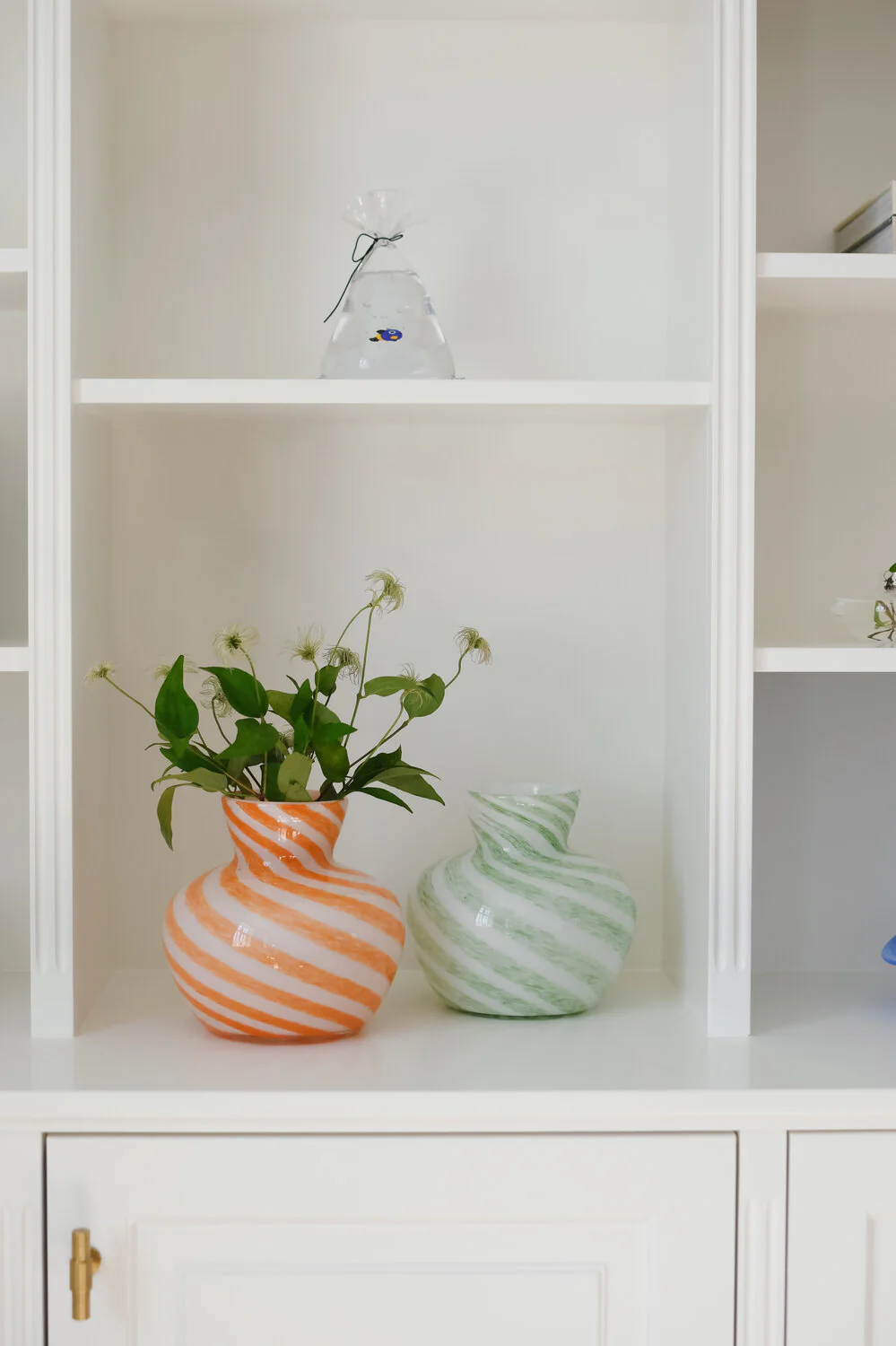 Bahne Interior  Rokoko stribet vase, orange - H18cm