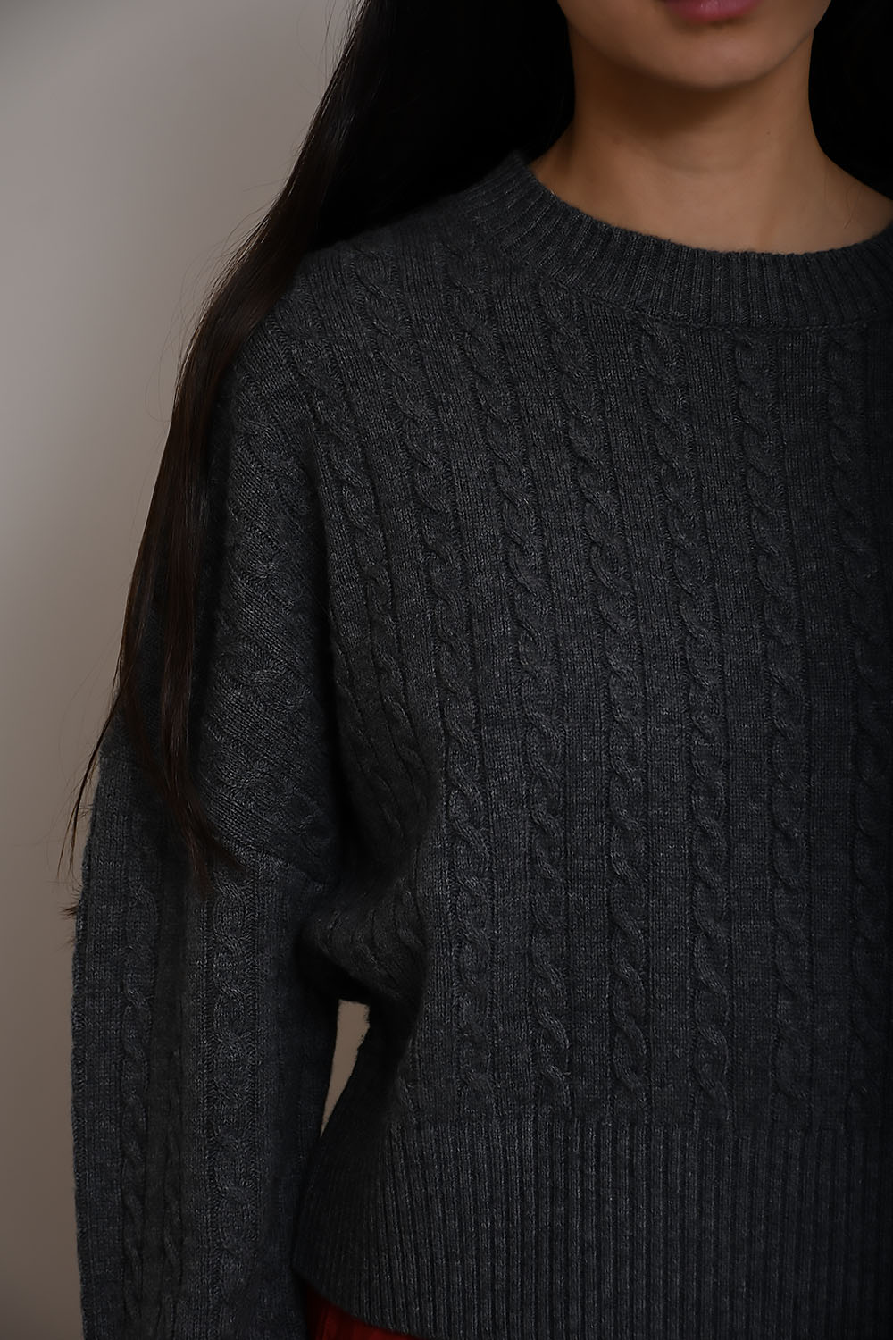 Cropped wool cable crew
