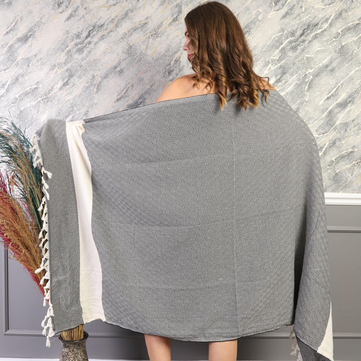 (180x100cm) XXL Baumwoll Badetuch Strandtuch Dünnes Pestemal Beach Tuch mit Tassel - Schwarz