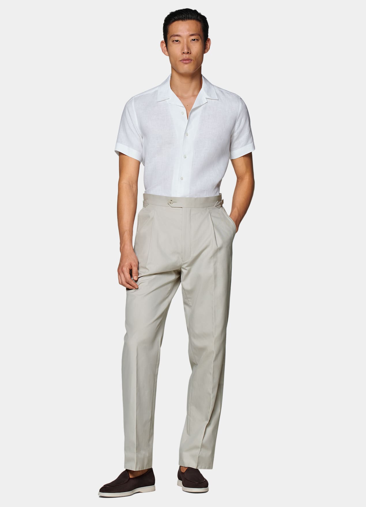 Chemise coupe ajustée à col cubain blanche