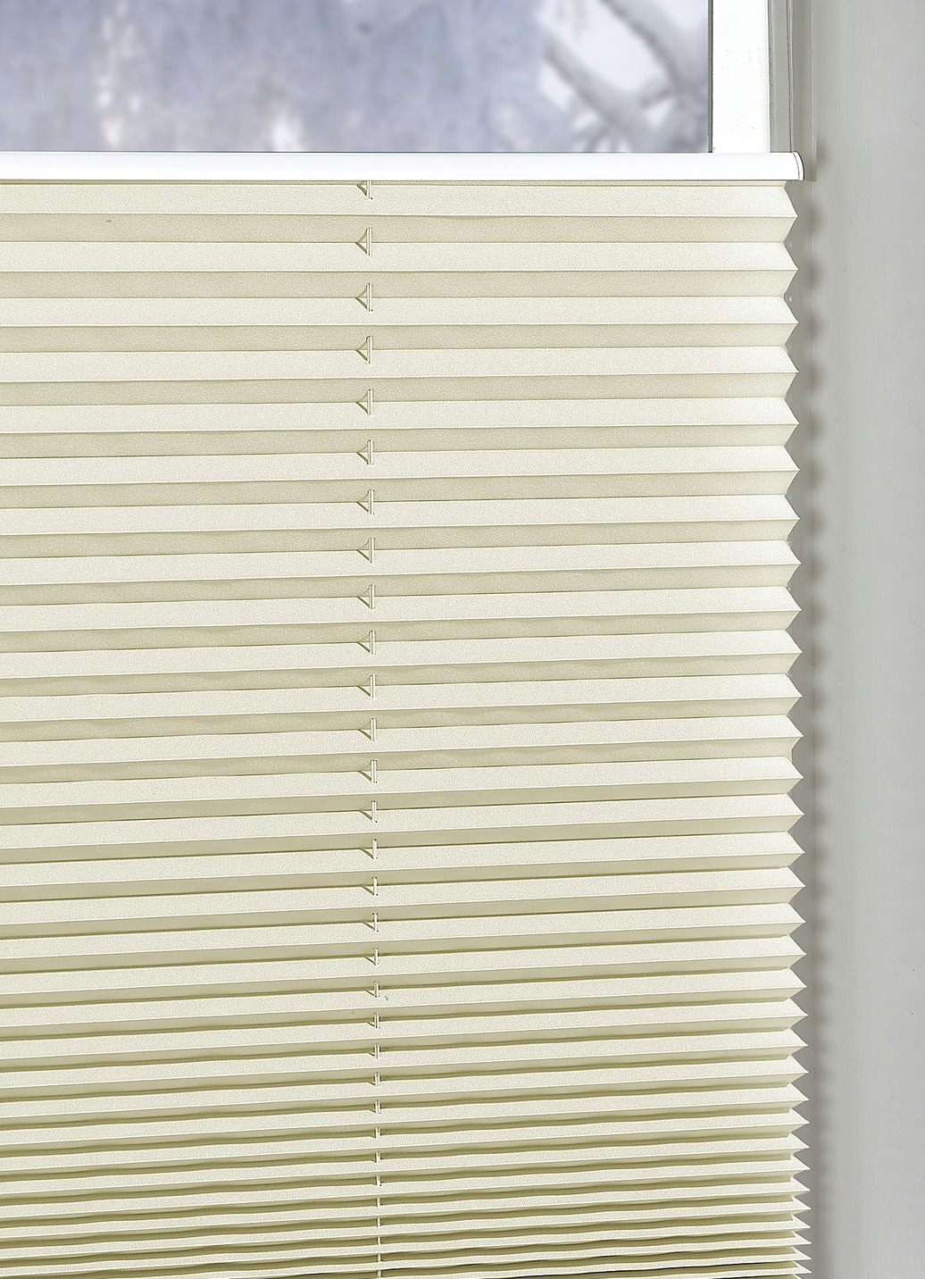 Plissee-Rollos für Montage am Fensterrahmen ohne Bohren