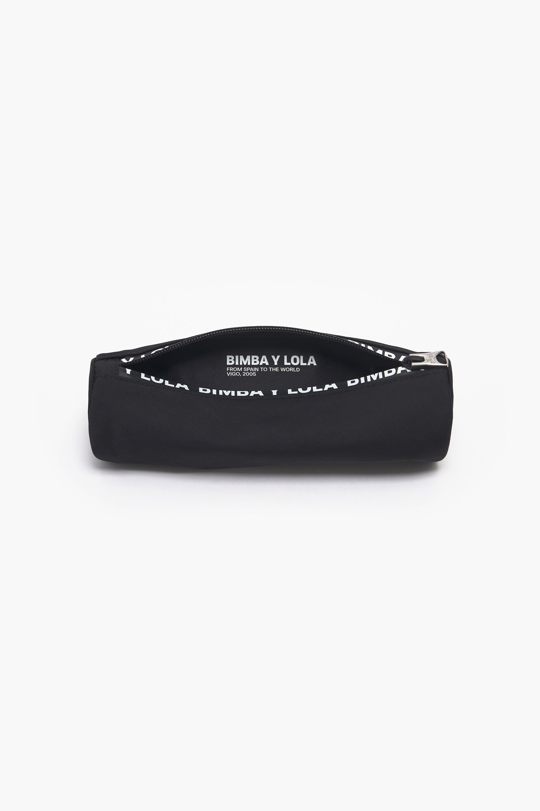 estojo cilíndrico de nylon preto