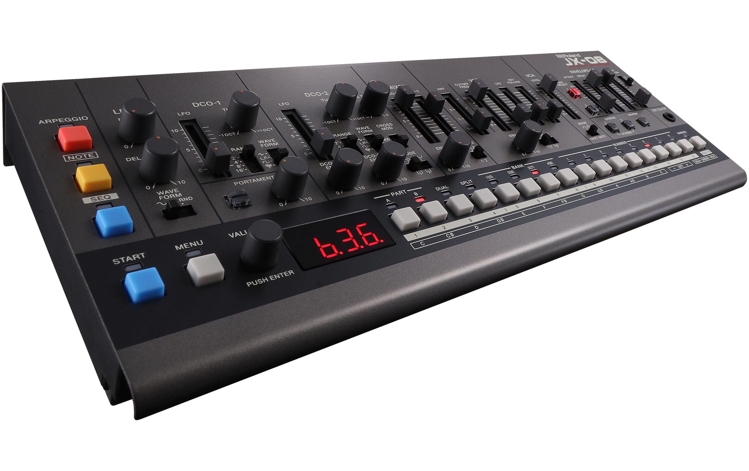 Synthesizer JX-08<br>Authentischer JX-8P Sound mit originalem Spiel- und Klangerzeugungsverhalten