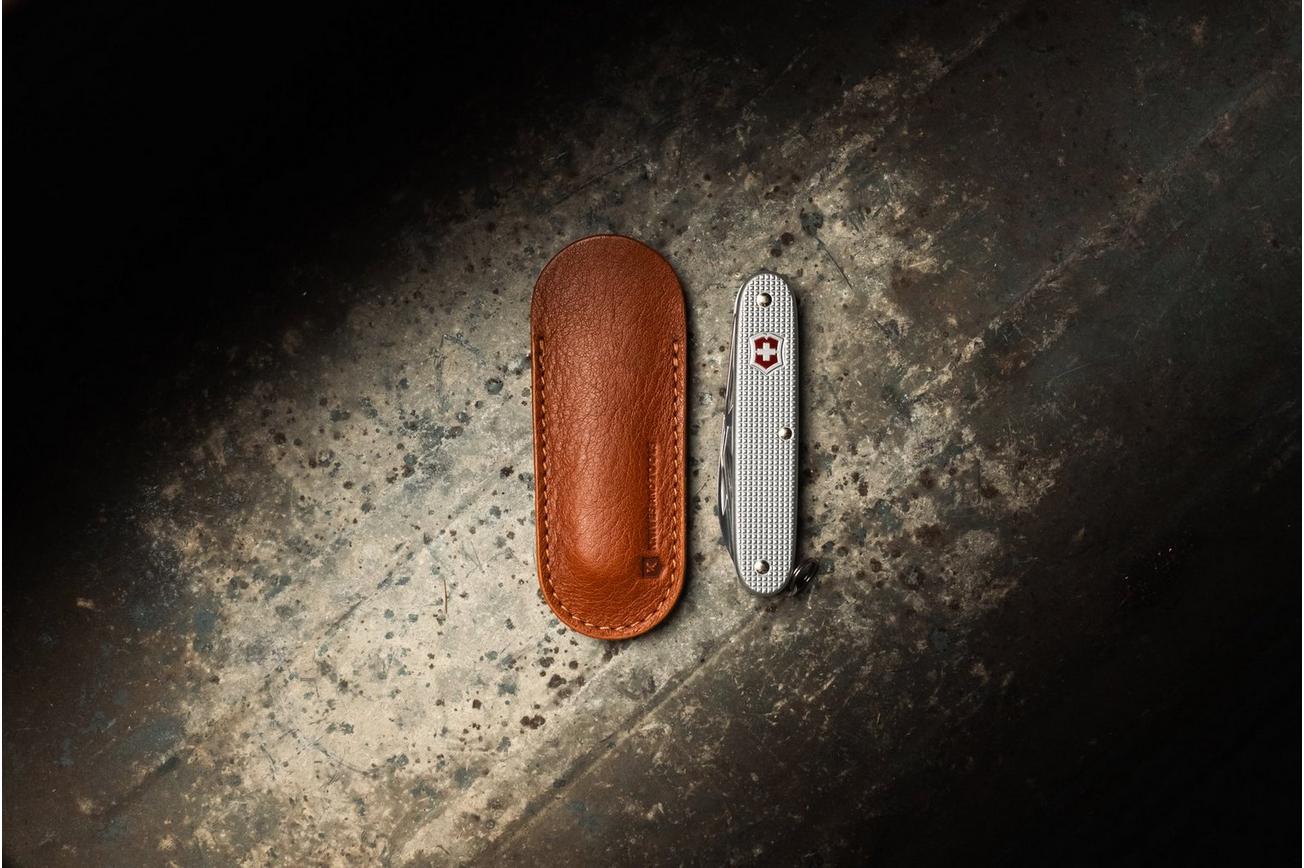 Knivesandtools Leather Sheath, Cognac, Small, schede