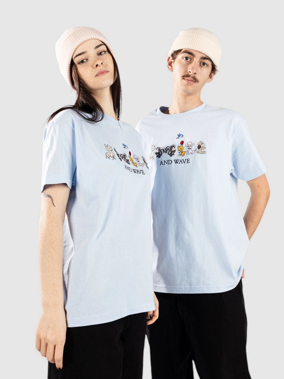 Smile And Wave Barnyard T-Shirt sky blue