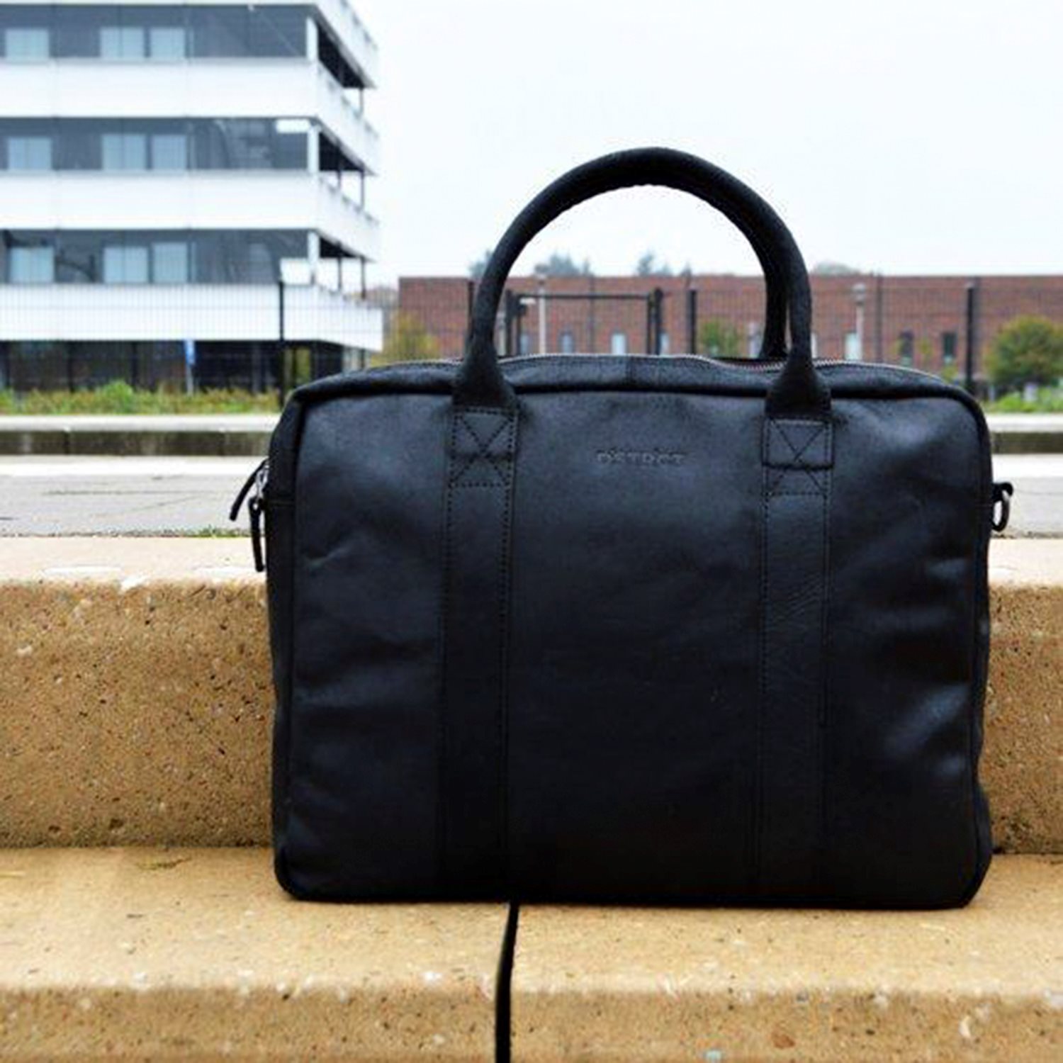 DSTRCT Limited Double Zip 15'' Laptoptas zwart