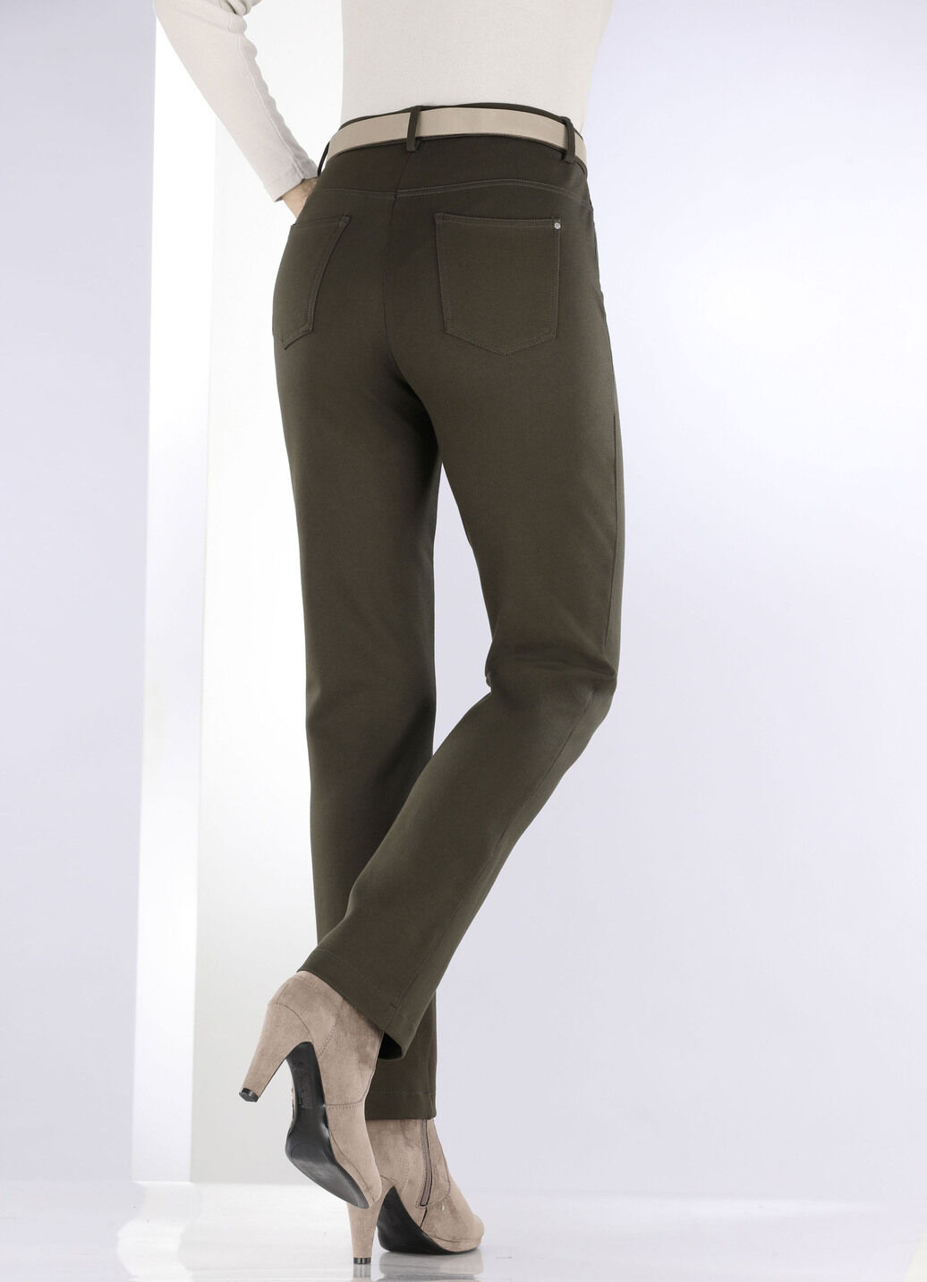 Hose mit sportivem Chic