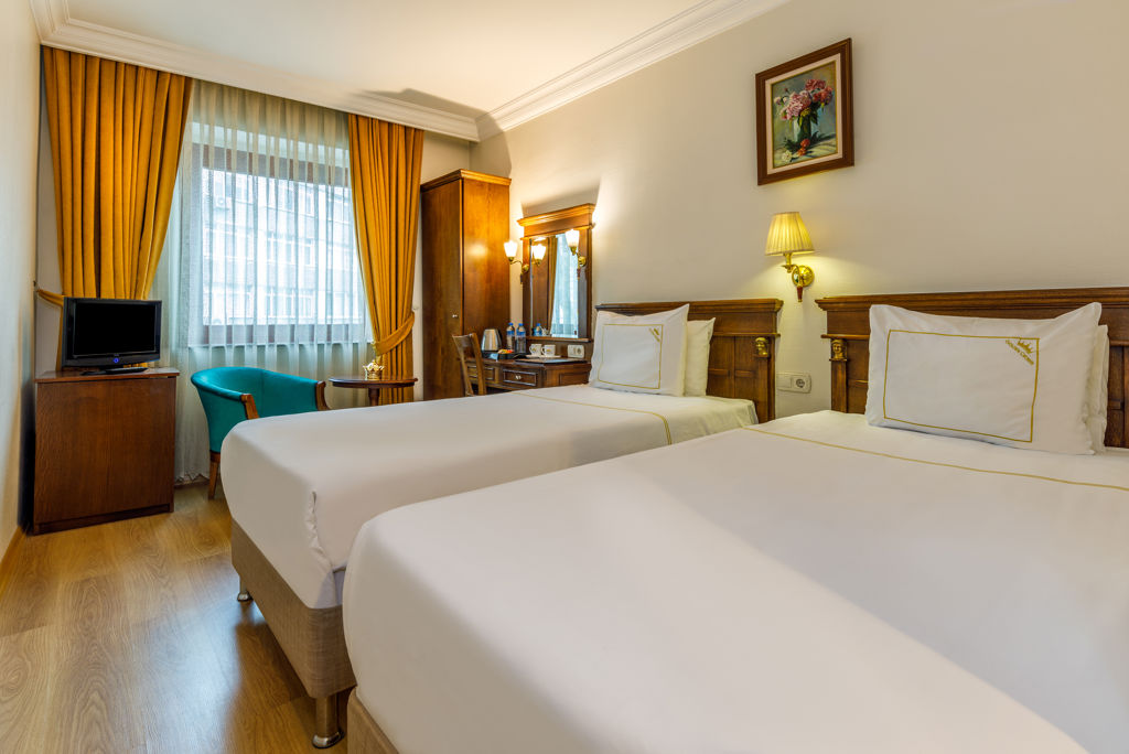 Golden Crown Logies en ontbijt - Hotel