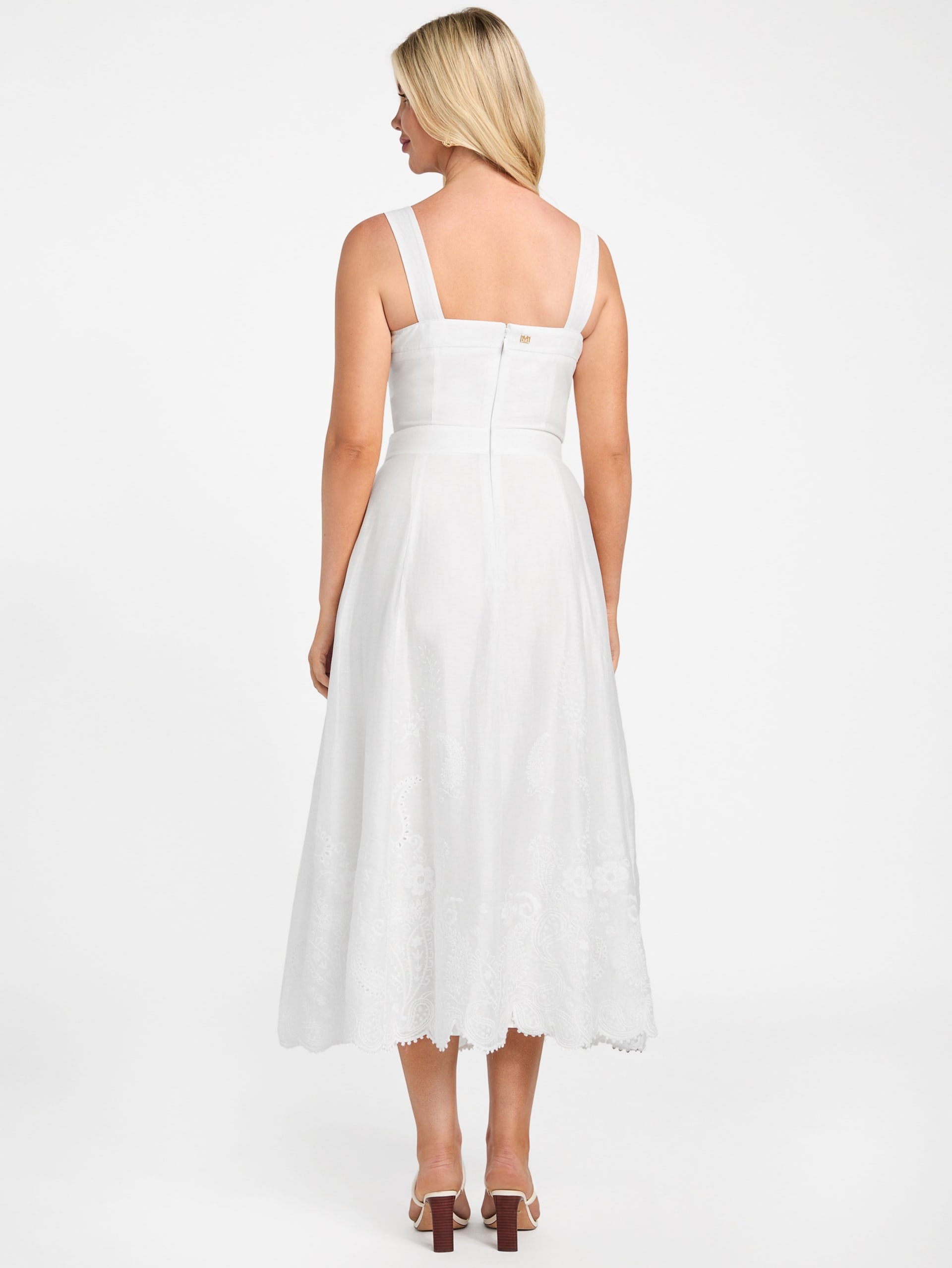 Vestido midi bordado Eco Mindy