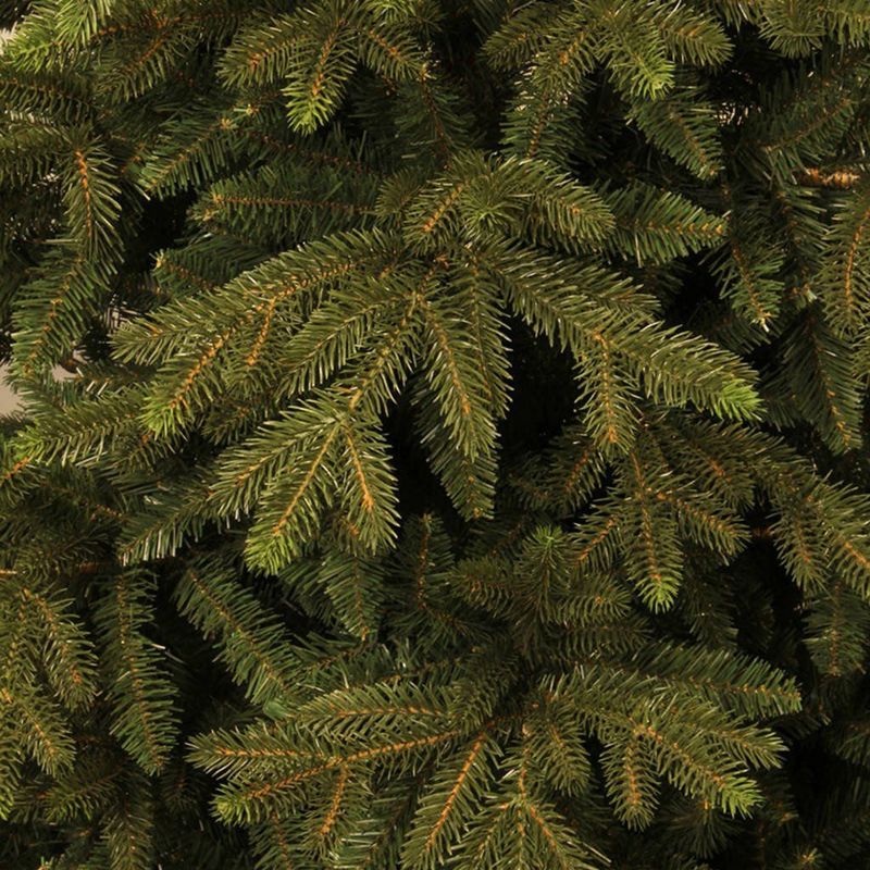 Black Box Macallan Kunstkerstboom - Groen - H185 x D127 cm - Realistische look - Stevige takken - Gemakkelijk op te zetten