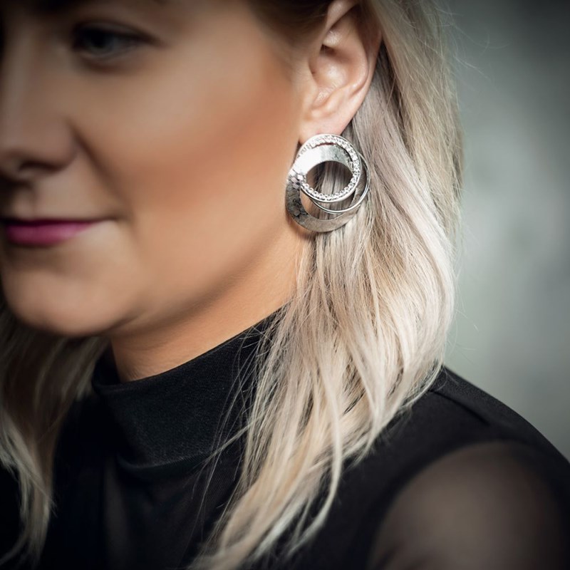 Boucles d'oreilles cristal Swarovski Blanc en plaqué Or Blanc et rhodié