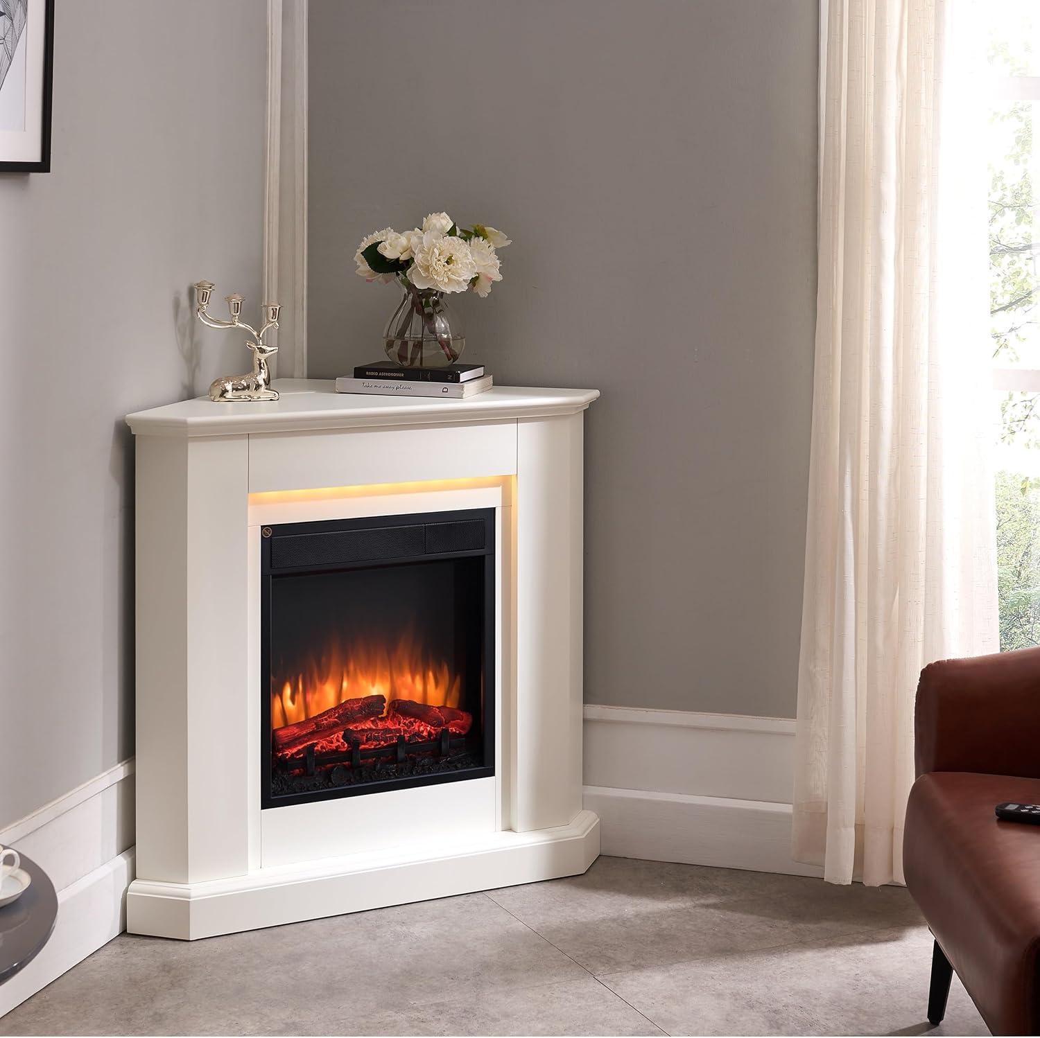 Elektrokamin BALDERIA Candela - Elektrischer Eckkamin mit 3D-Flammeneffekt, Elektro Heizung 2000W, LED-Beleuchtung, Fernbedienung, Timer & Thermostat - Weiß