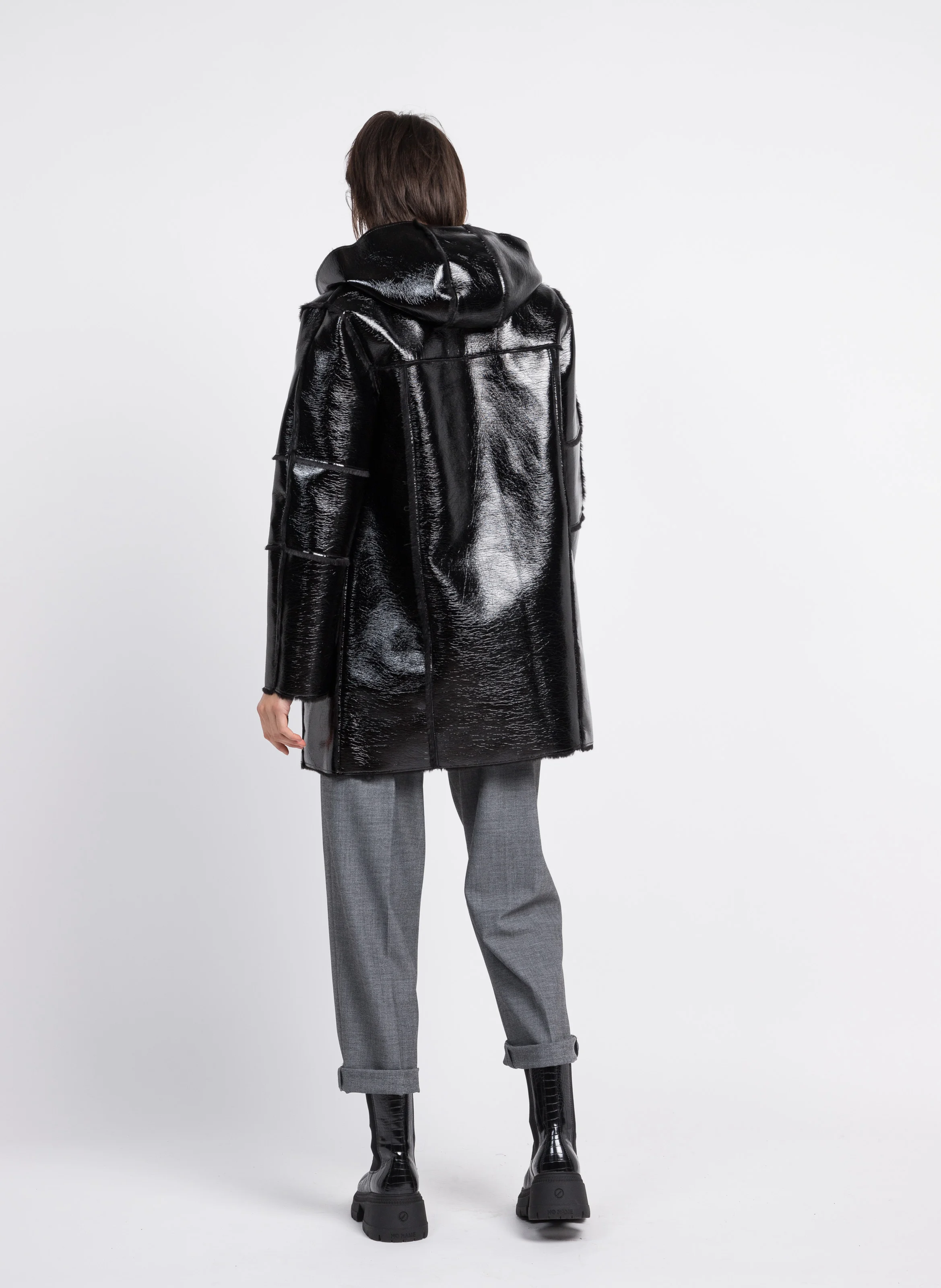 Bottines chelsea en cuir brillant | Noir