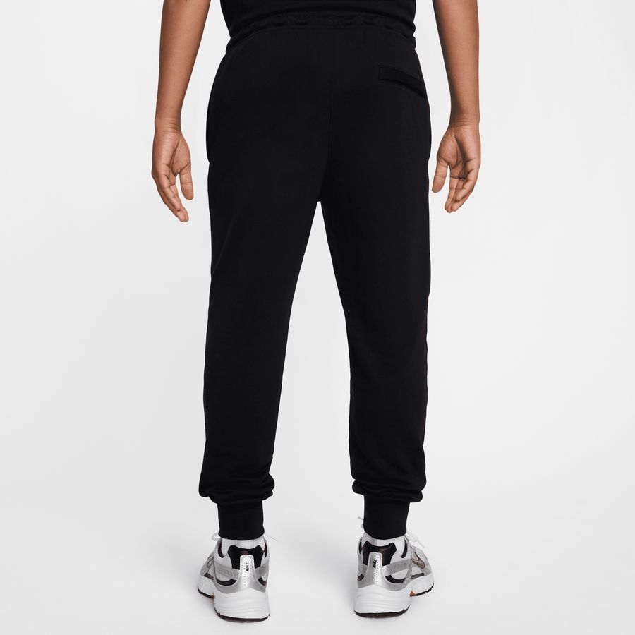 Nike Club