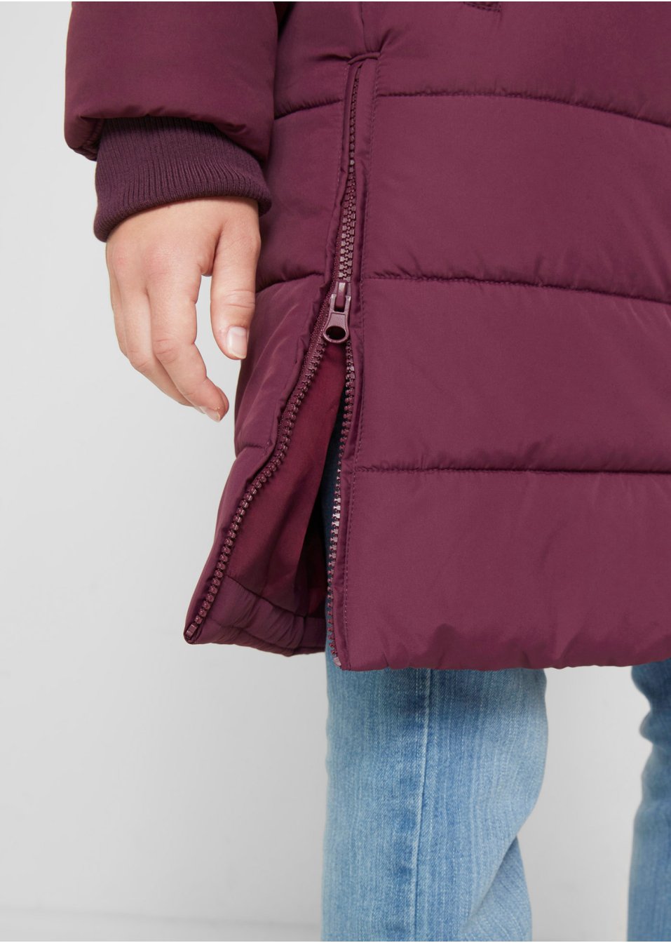 Veste matelassée fille avec capuche amovible