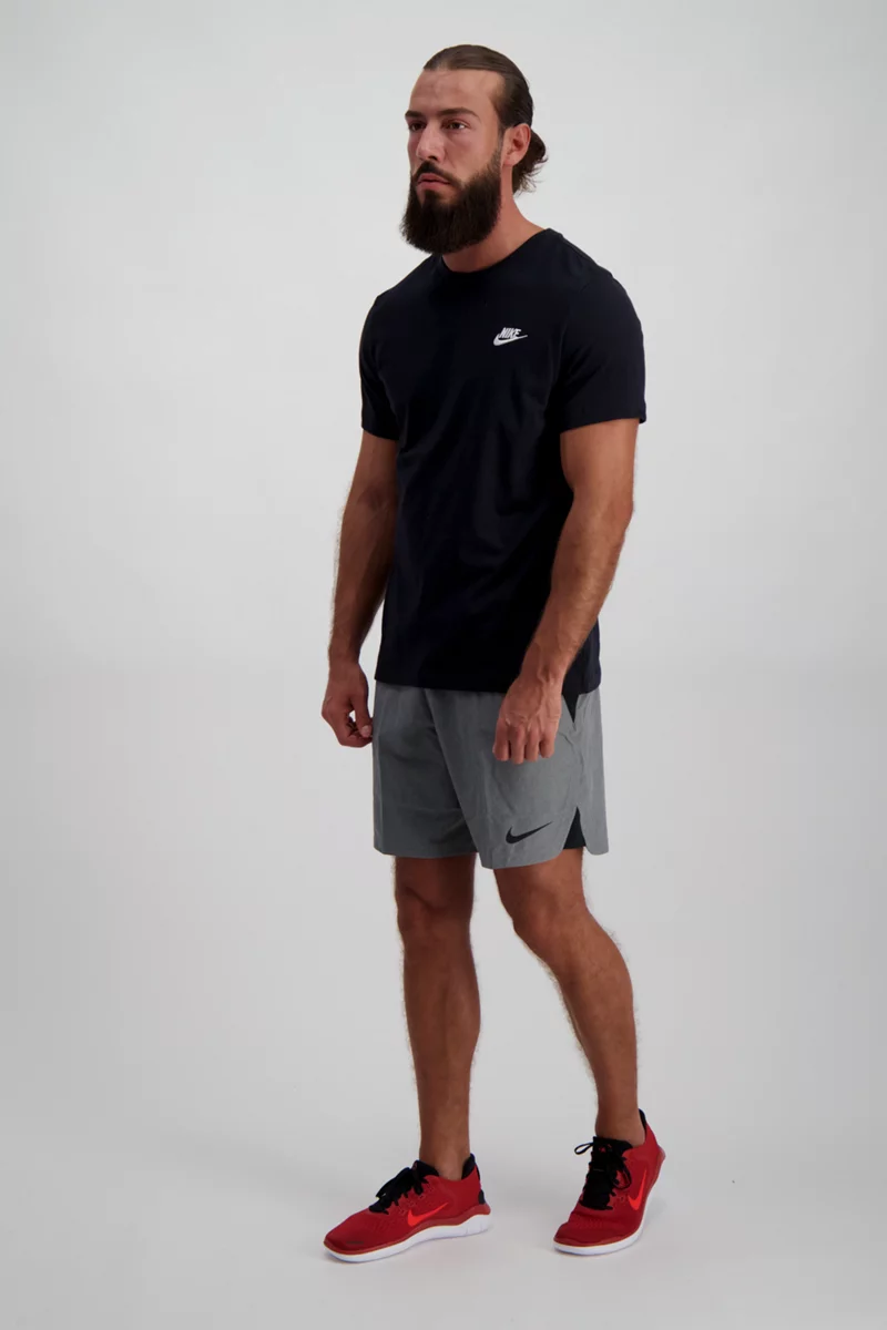 Nike Sportswear Club Herren T-Shirt