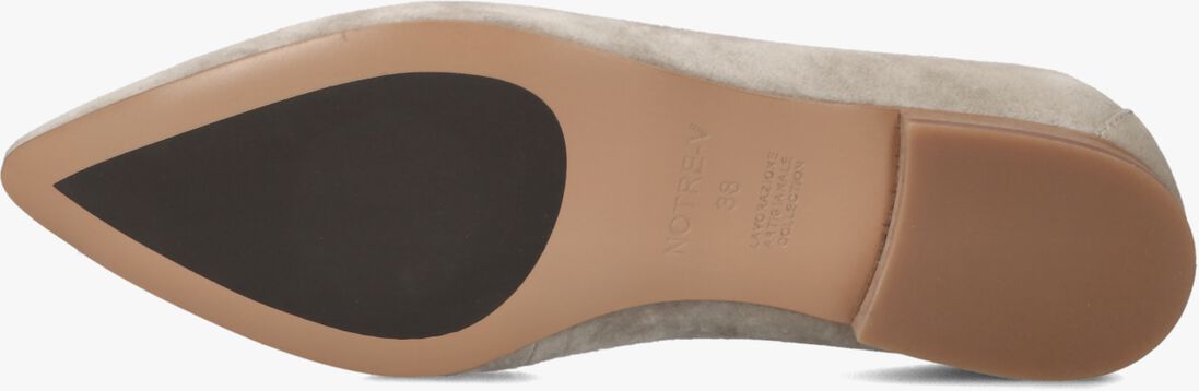 beige notre-v loafers 8015