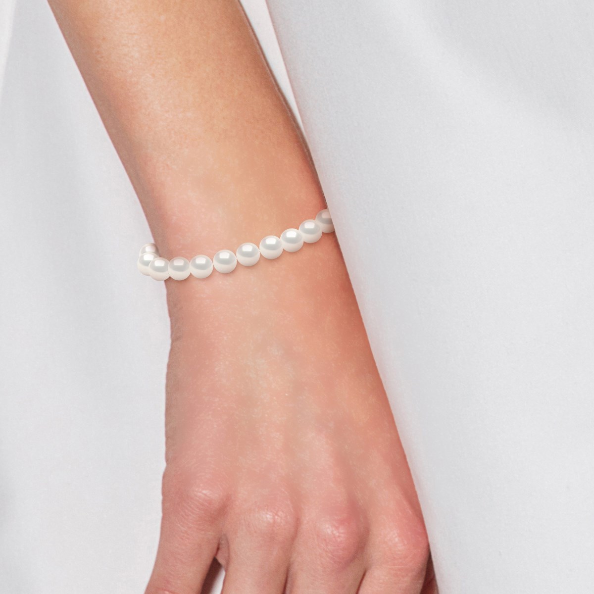 Bracelet Perles de Culture d'Eau Douce 6-7 mm Blanches Fermoir Prestige Or Blanc
