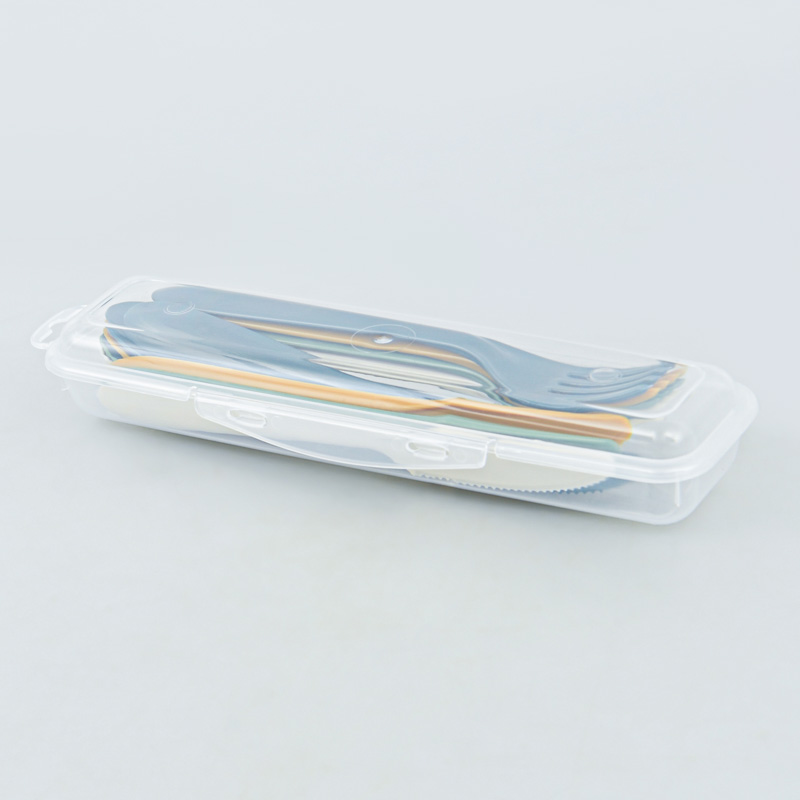 Set de 12 couverts réutilisables avec étui