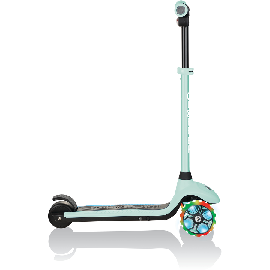 GLOBBER Scooter One K E-Motion 4 Plus mint