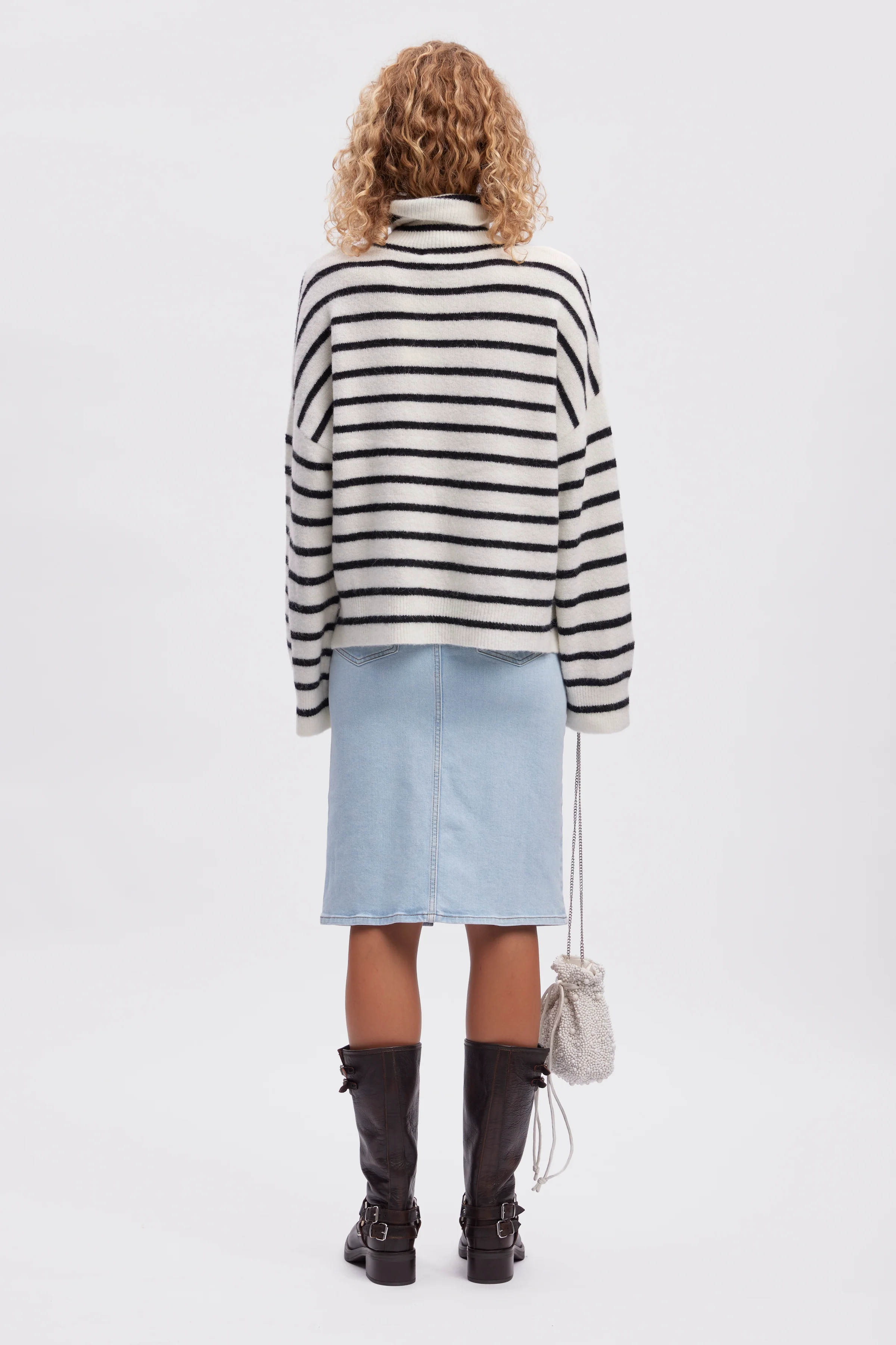 GESTUZ  AlphaGZ striped turtleneck uldstriktrøje - Ivory Black Striped