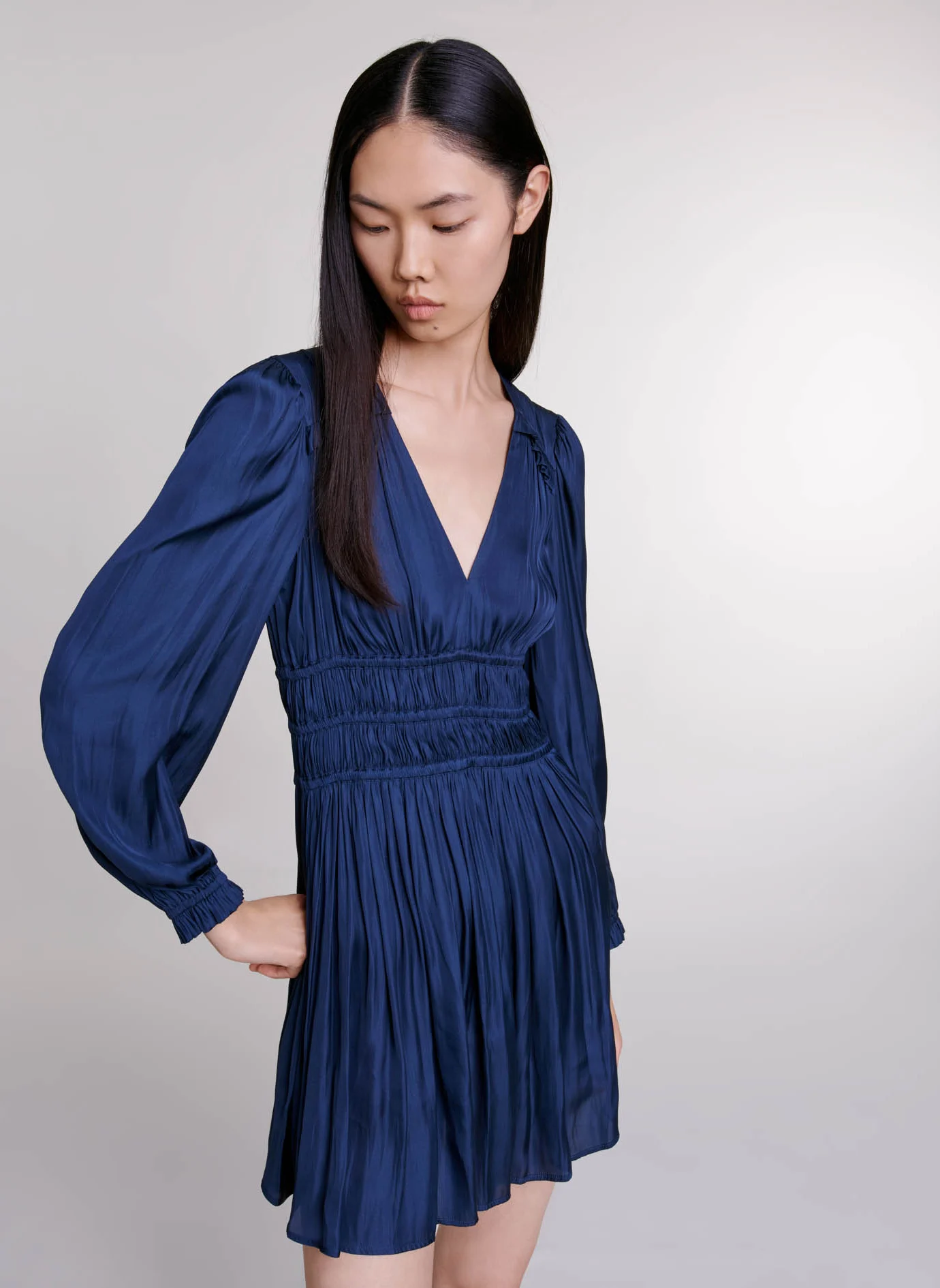 Robe courte taille cintrée | Bleu