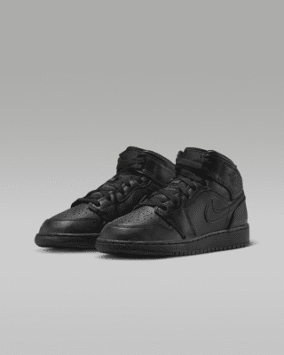 Jordan 1 Mid Older Kids' Shoes