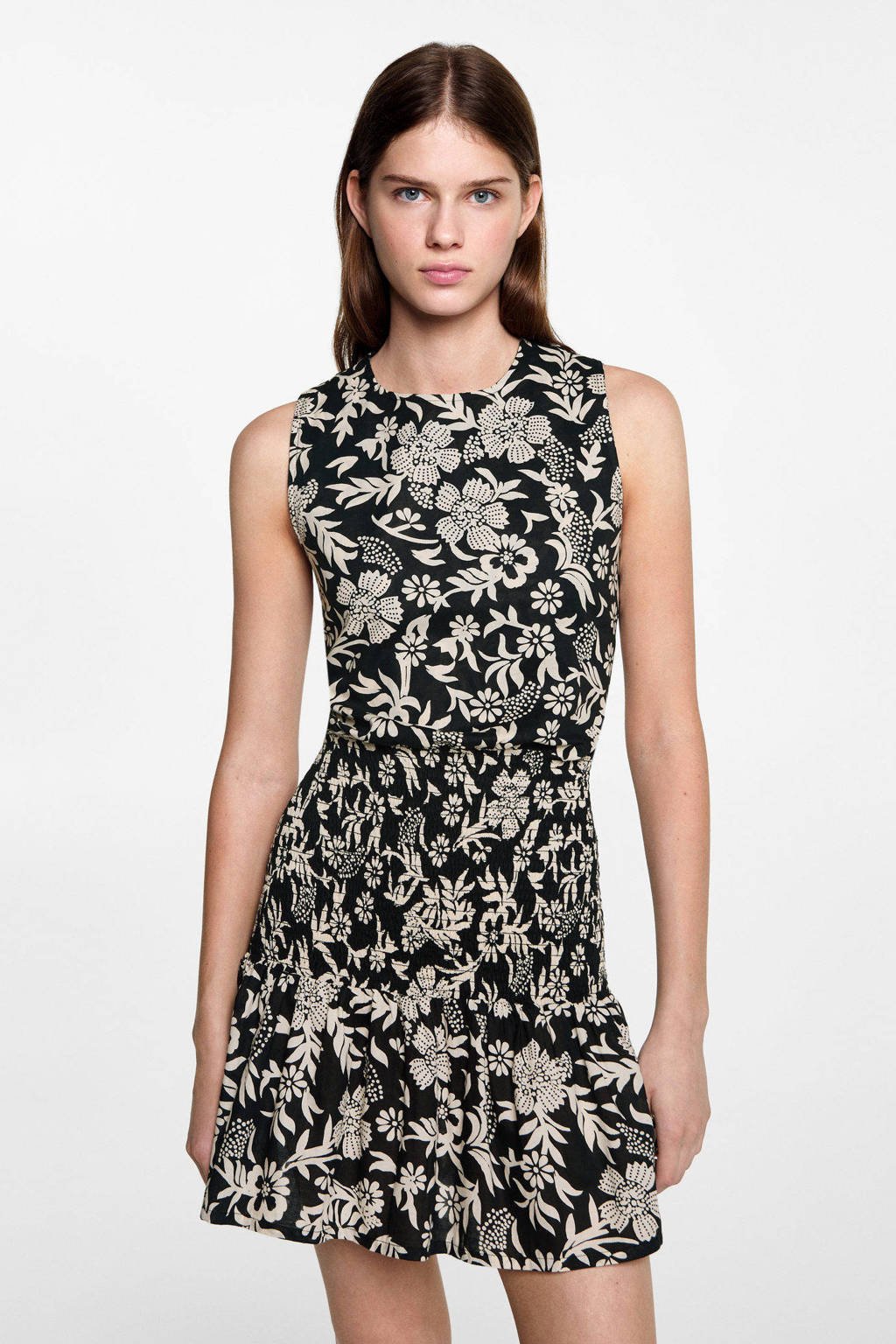 MANGO TEEN gebloemde jurk met open rug zwart/beige