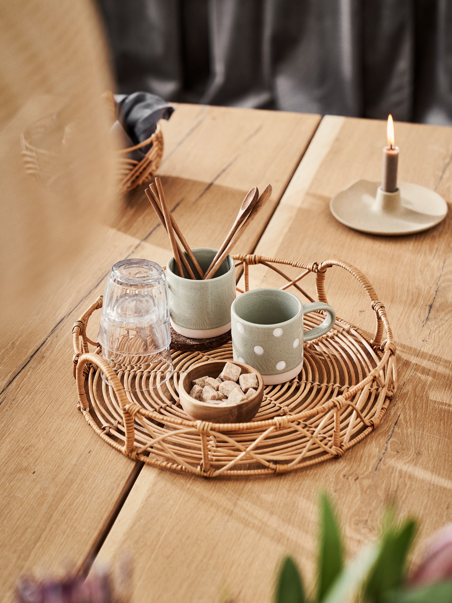 Bakke | Rattan. Ø35 x 7 cm. | Nature