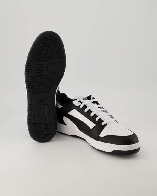Puma Rebound v6 Low Sneaker in Weiß