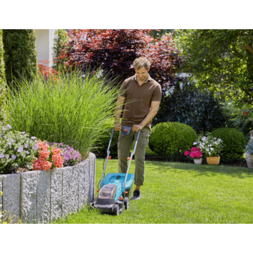 Gardena 2x18V grasmaaier 32cm Powermax 32/36V (Incl 2 accu's 2.5Ah + oplader)