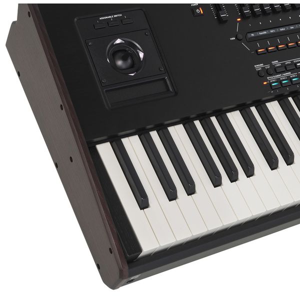 Korg PA-5X 88 International