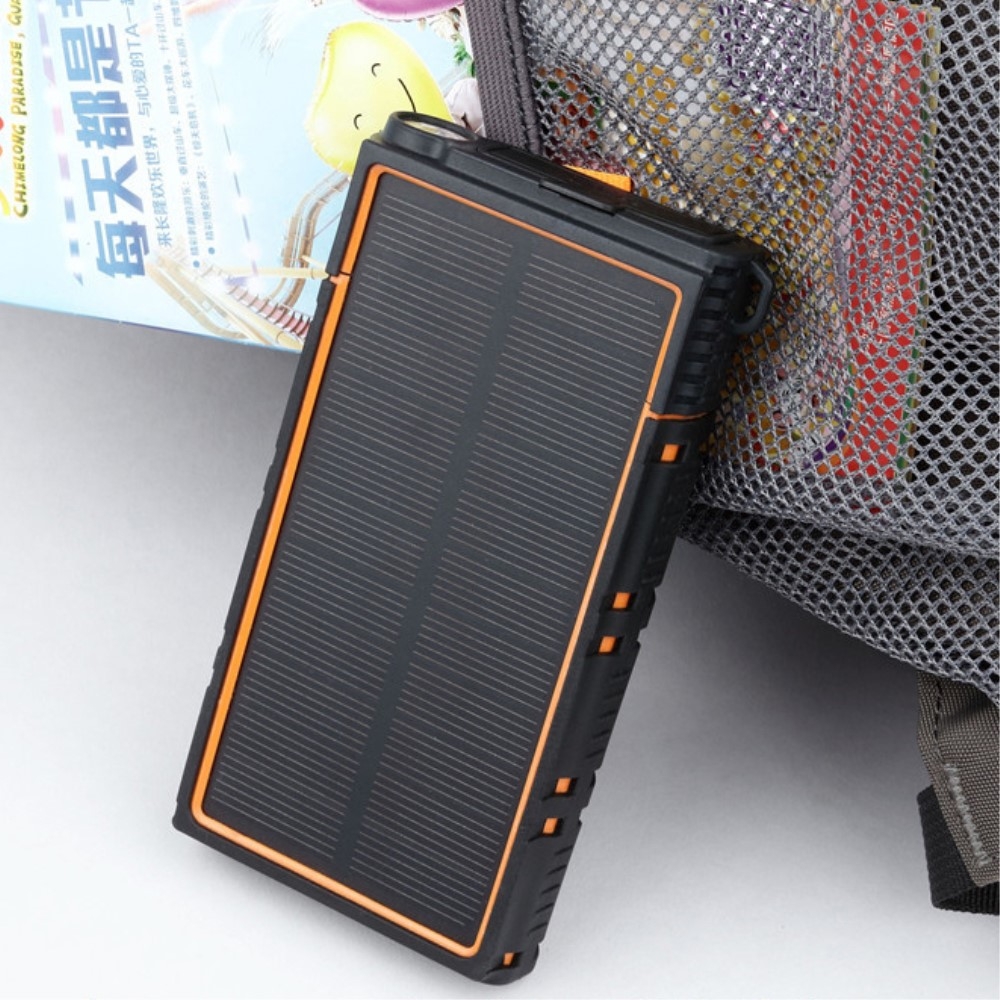 Spritzwassergeschütze 1.5W Outdoor Solar Powerbank 10000mAh mit Taschenlampe (IP66) - Schwarz / Orange