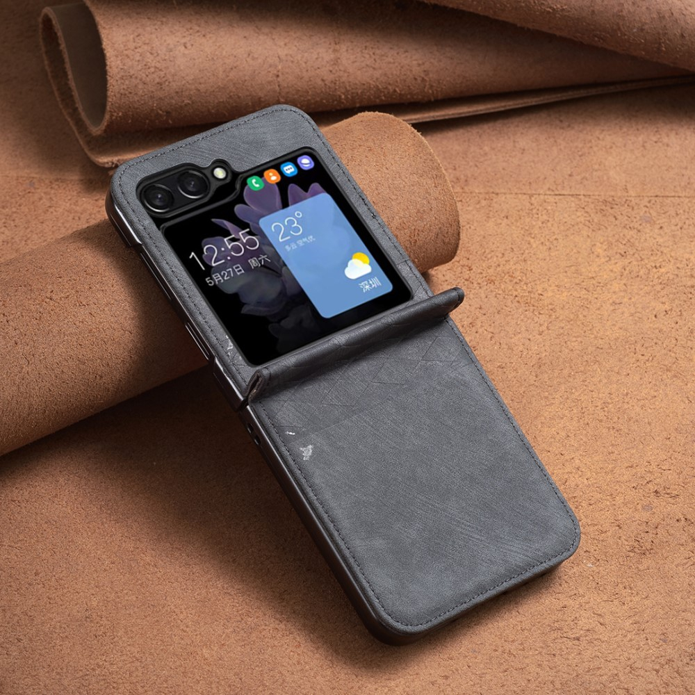 Samsung Galaxy Z Flip7 FE / Z Flip6 Leder Hardcase Schutzhülle Muster - Grau