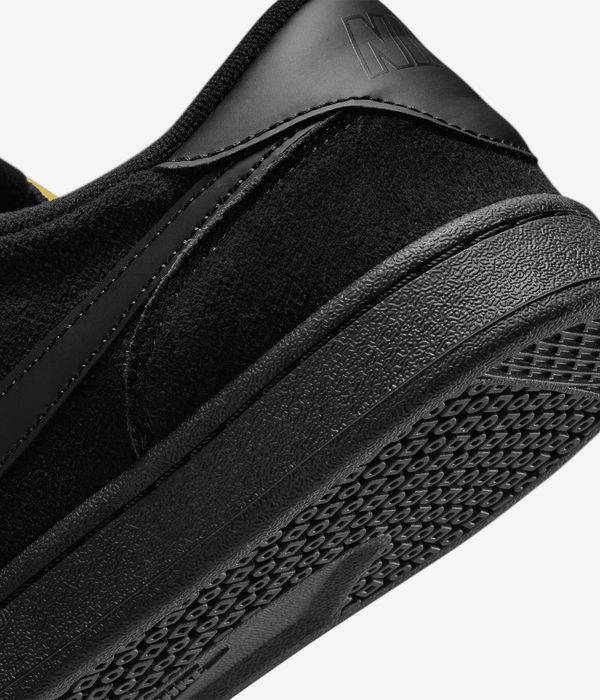 Nike SB FC Classic Schuh (black black black)