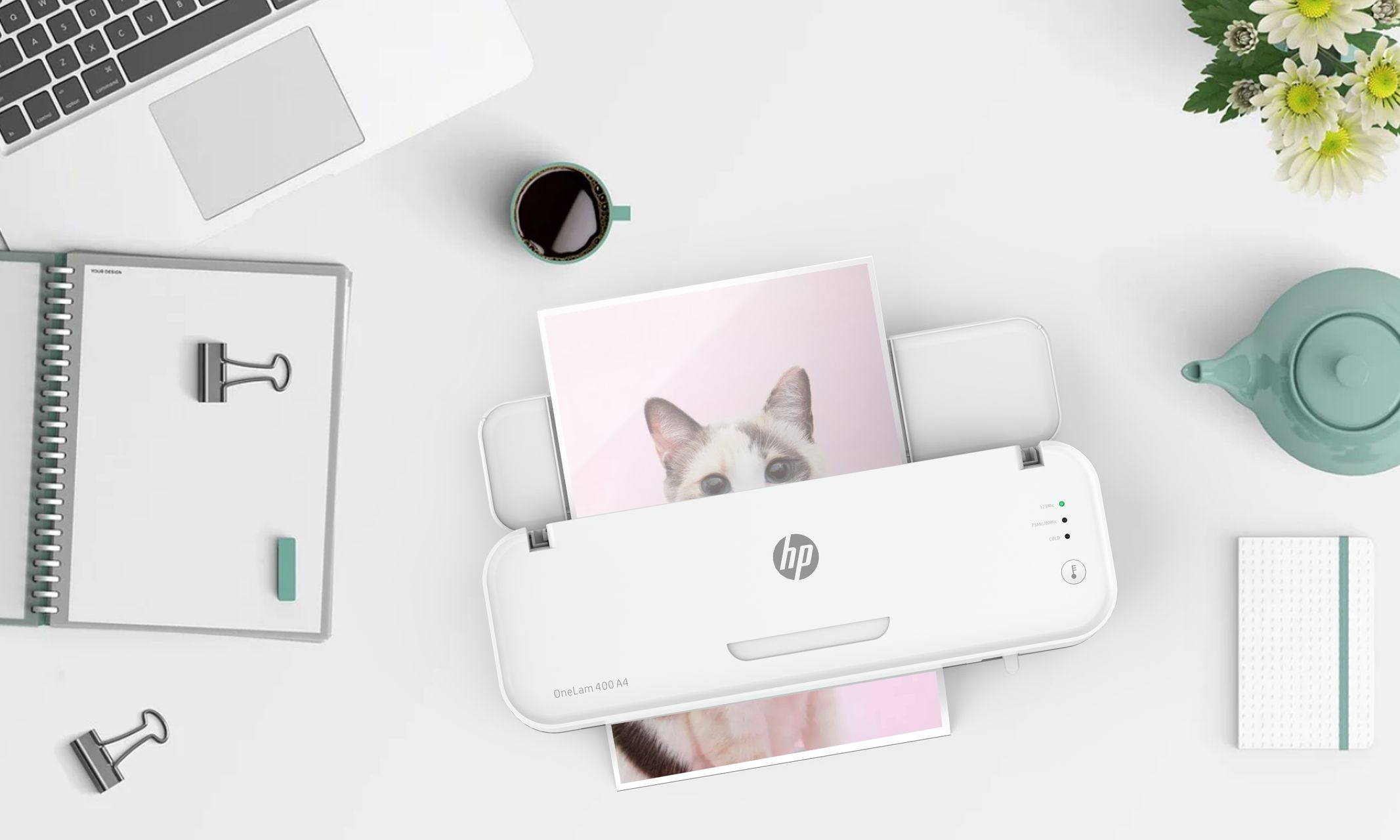 HP 4 in 1 Laminiergerät ONELam400 A4 mit Schneidelineal und Eckenrunder 15Folien