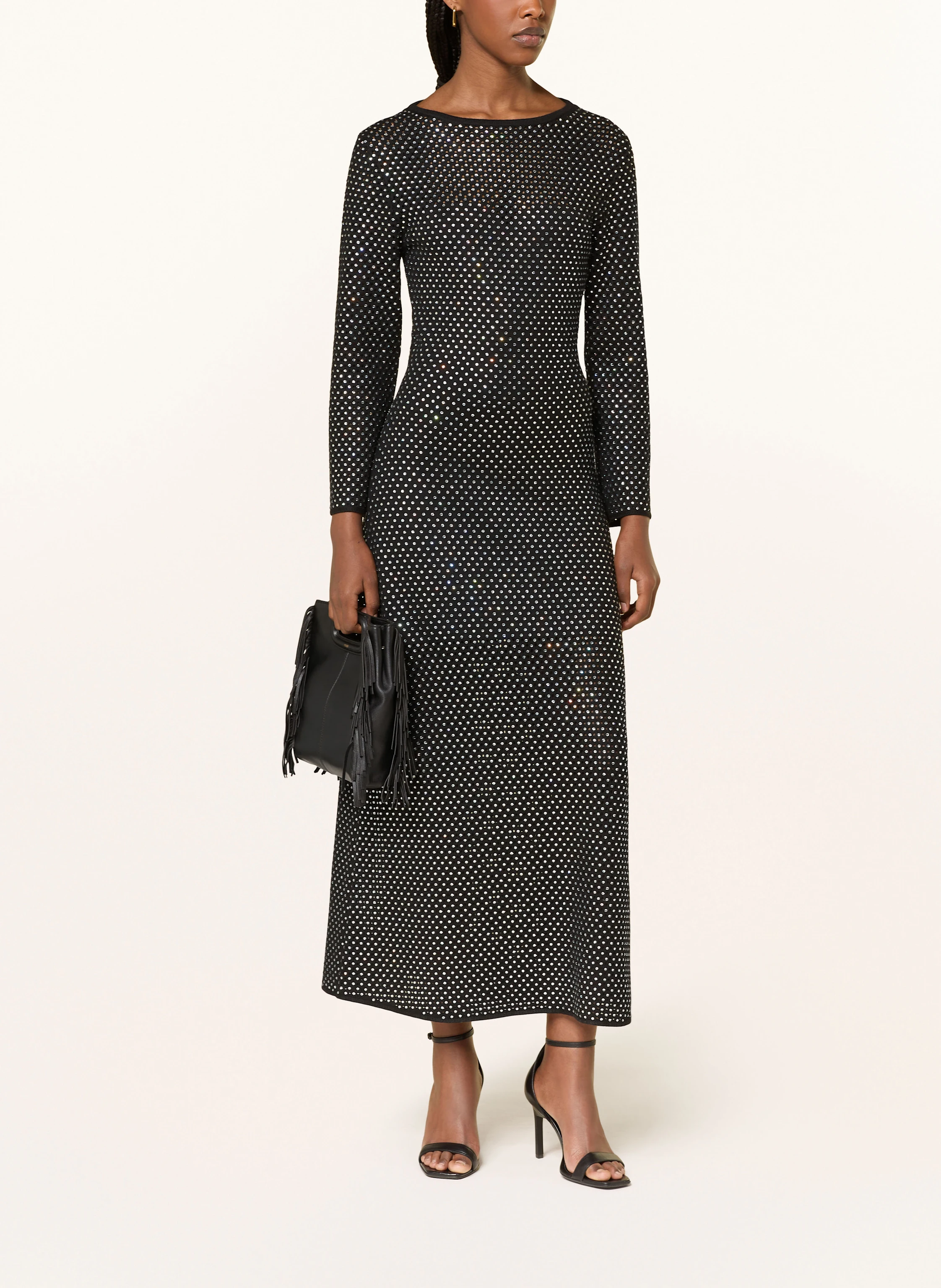 maje Strickkleid mit Cut-out und Schmucksteinen