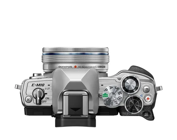 Olympus OM-D E-M10 Mark IV   ED 14-42mm EZ PANCAKE (Silver)