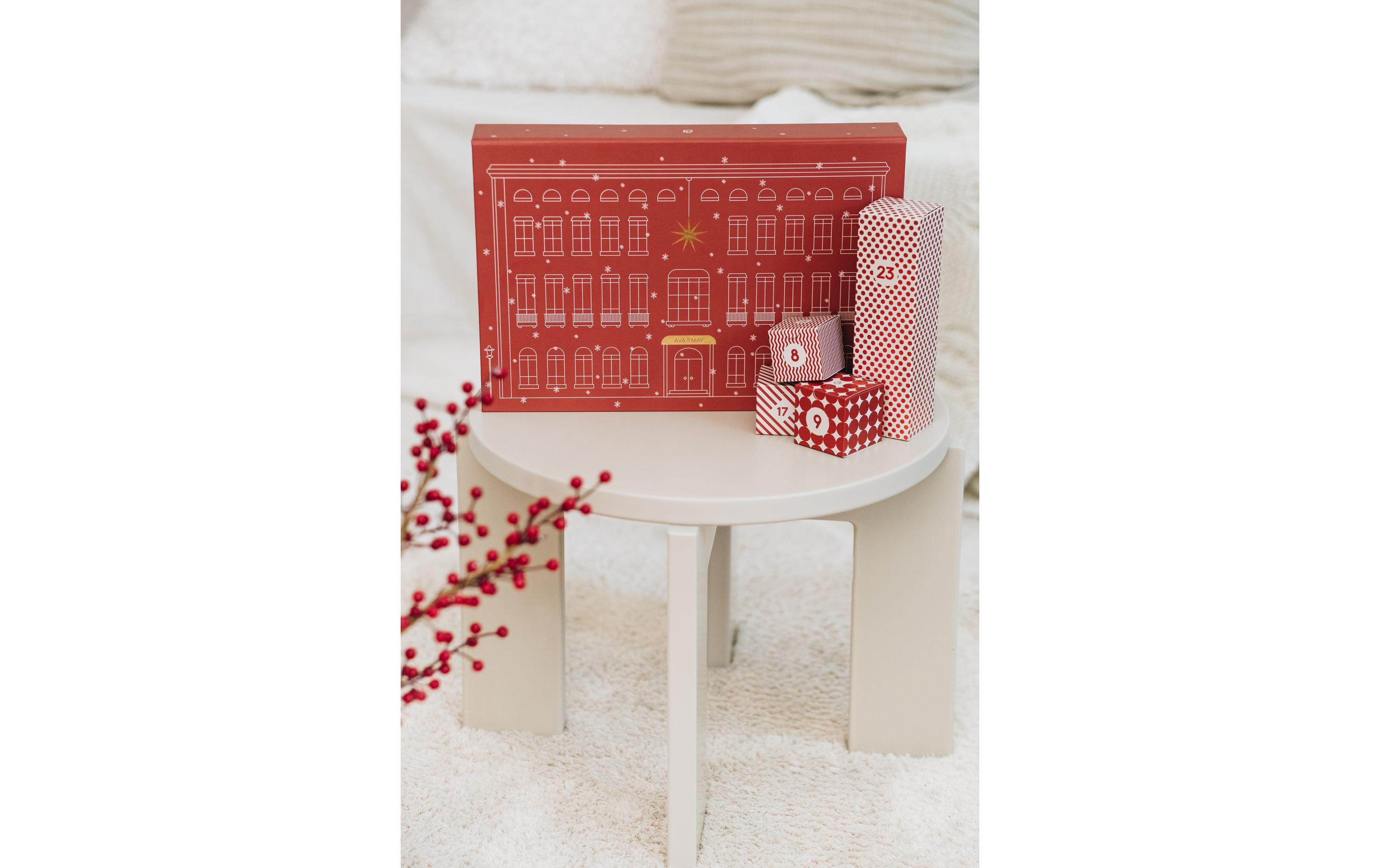 Adventskalender Duftkerzen und Diffuser<br>Adventskalender mit Mini-Produkten