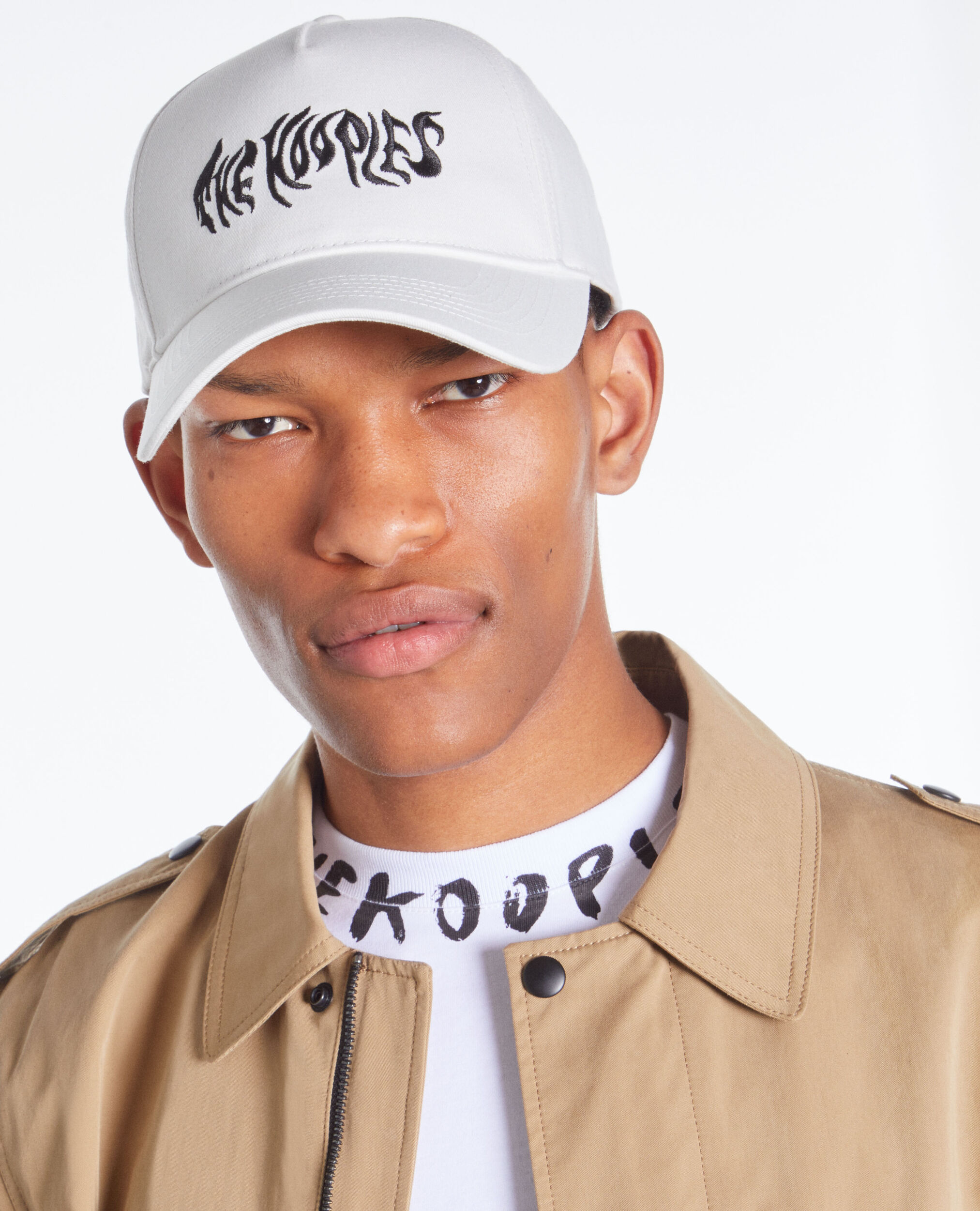 Casquette blanche Kooples on fire